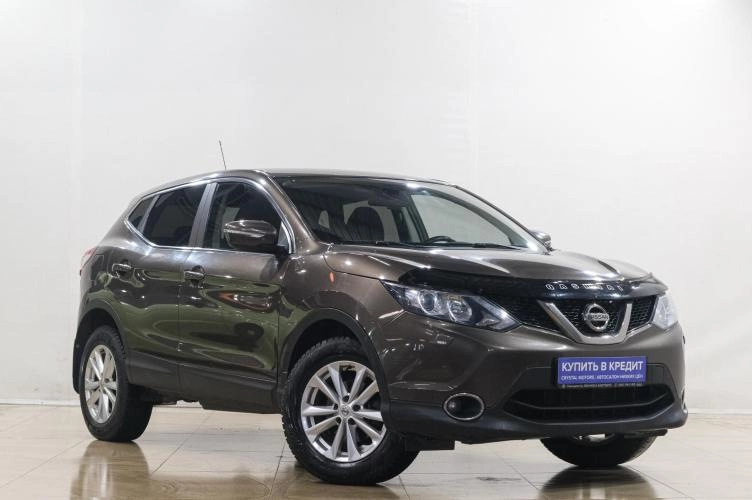 Nissan Qashqai 1 из 5