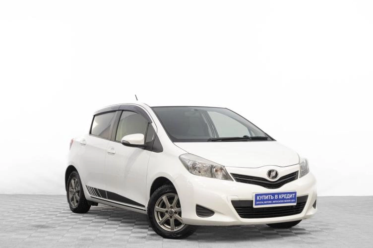 Toyota Vitz 1 из 6