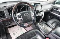 Toyota Land Cruiser 8 из 26