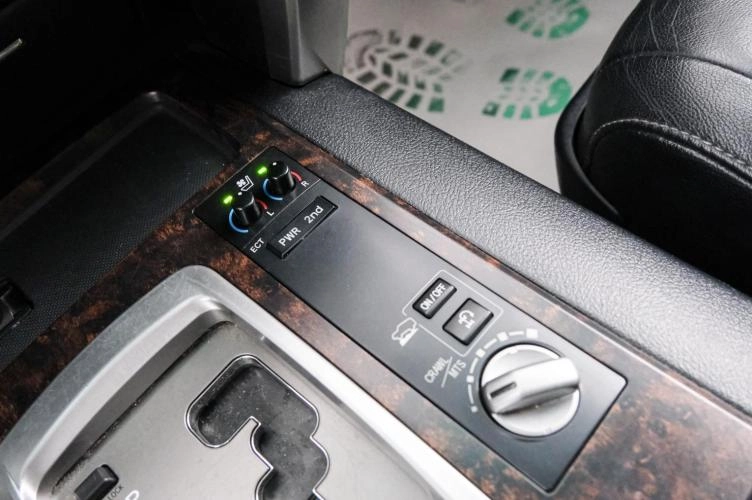 Toyota Land Cruiser 17 из 26