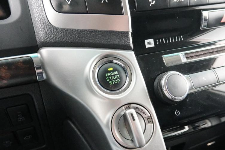 Toyota Land Cruiser 18 из 26