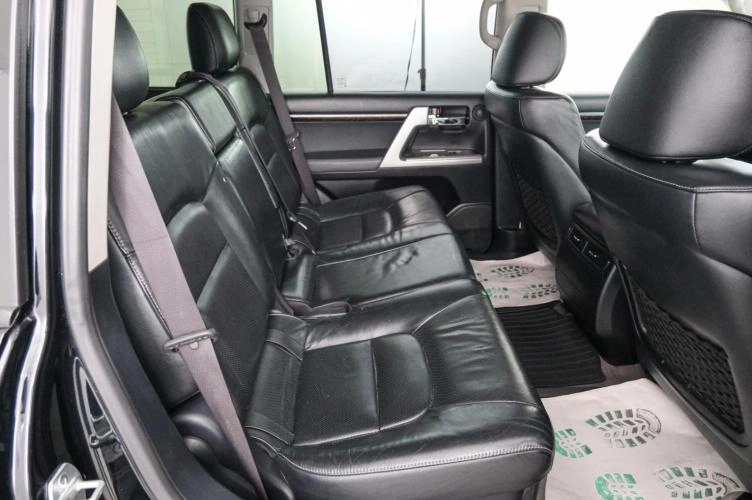 Toyota Land Cruiser 25 из 26