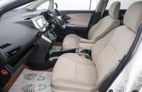 Toyota Wish 13 из 23
