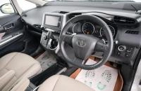 Toyota Wish 8 из 23