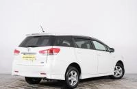 Toyota Wish 6 из 23