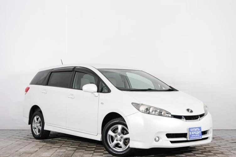 Toyota Wish 1 из 5