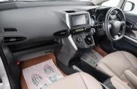 Toyota Wish 12 из 23