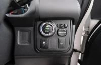 Toyota Wish 18 из 23