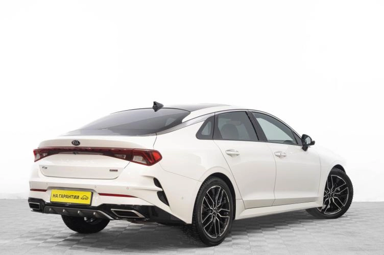 KIA K5 4 из 6