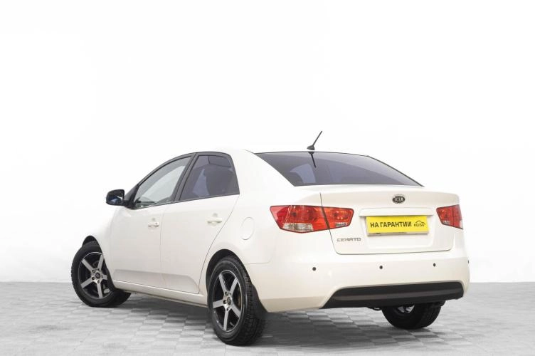 KIA Cerato 4 из 6
