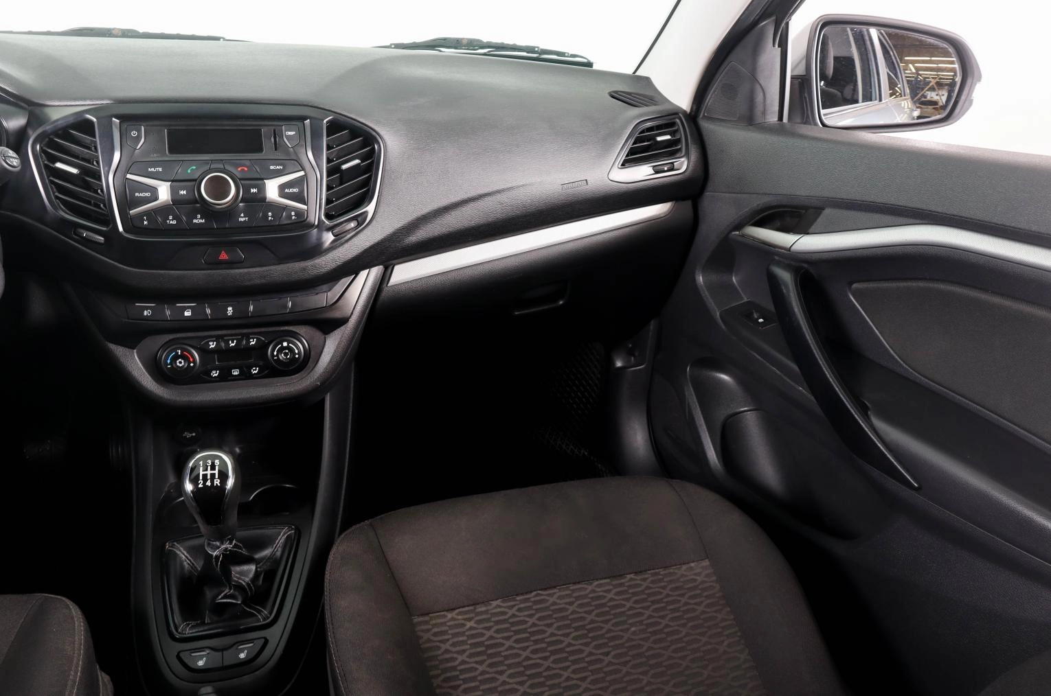 ВАЗ (LADA) Vesta 14 из 22