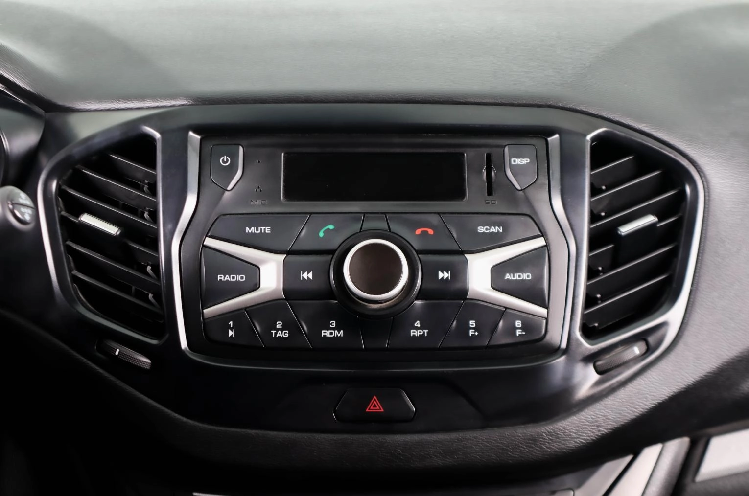 ВАЗ (LADA) Vesta 18 из 22