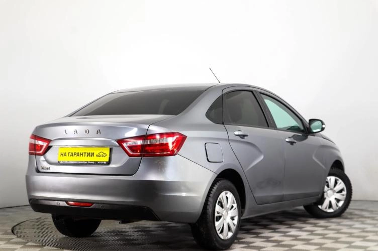 ВАЗ (LADA) Vesta 4 из 6