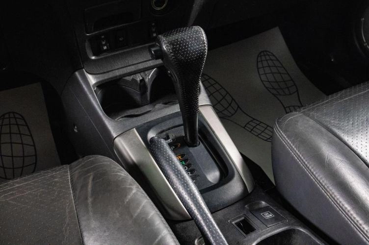 Toyota RAV4 14 из 16