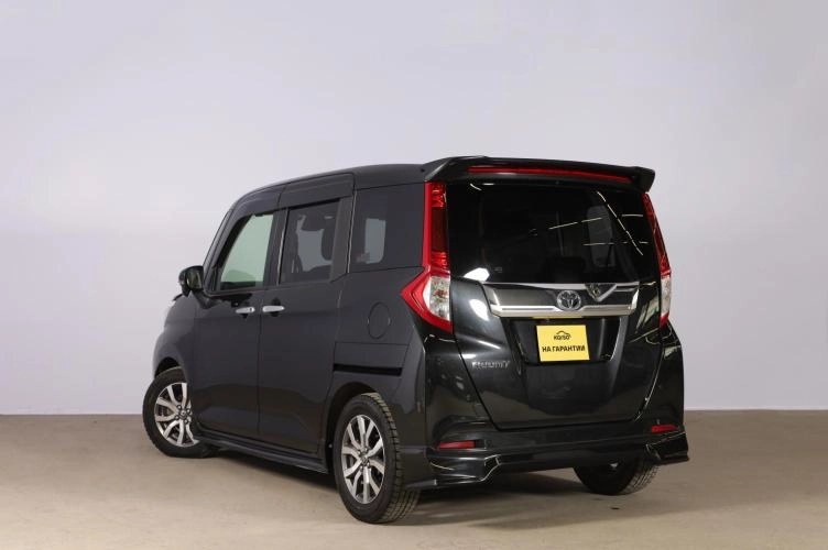 Toyota Roomy 6 из 6