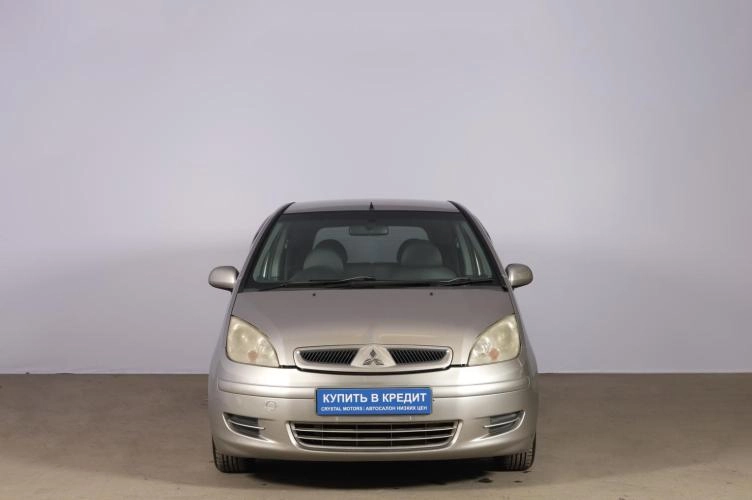 Mitsubishi Colt 2 из 6