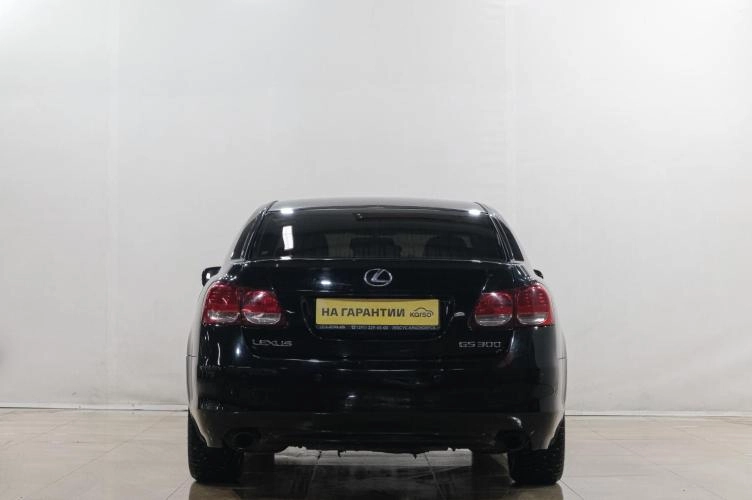 Lexus GS 5 из 6