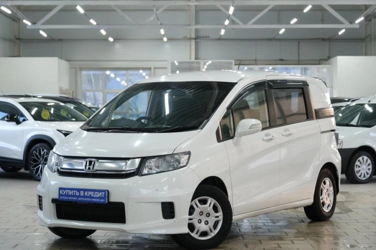 Honda Freed 3 из 5