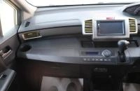 Honda Freed 16 из 21