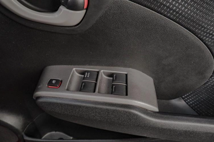 Honda Fit 7 из 18