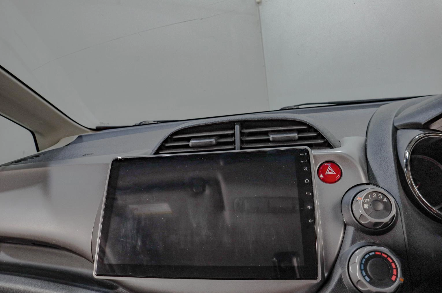 Honda Fit 13 из 18