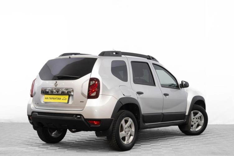 Renault Duster 4 из 6