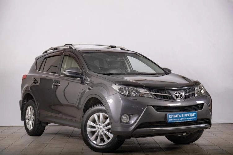 Toyota RAV4 1 из 6