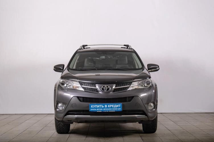 Toyota RAV4 3 из 6