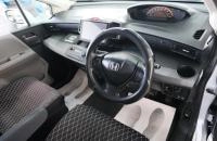 Honda Freed 10 из 23