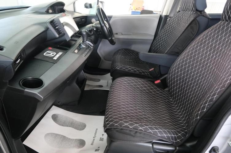 Honda Freed 20 из 23