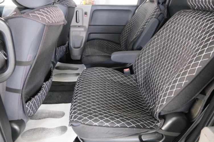 Honda Freed 21 из 23