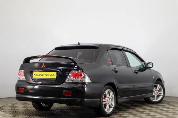 Mitsubishi Lancer 4 из 6