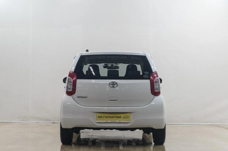 Toyota Passo 5 из 6