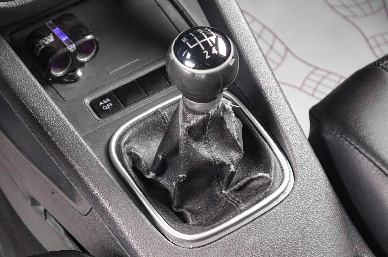 Volkswagen Jetta 16 из 17