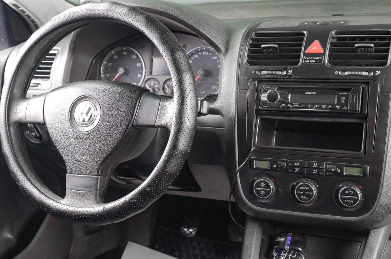 Volkswagen Jetta 11 из 17