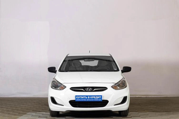 Hyundai Solaris 2 из 6