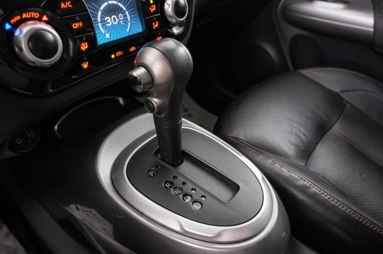 Nissan Juke 17 из 23