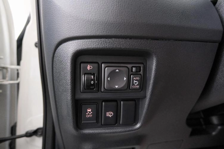 Nissan Juke 19 из 23