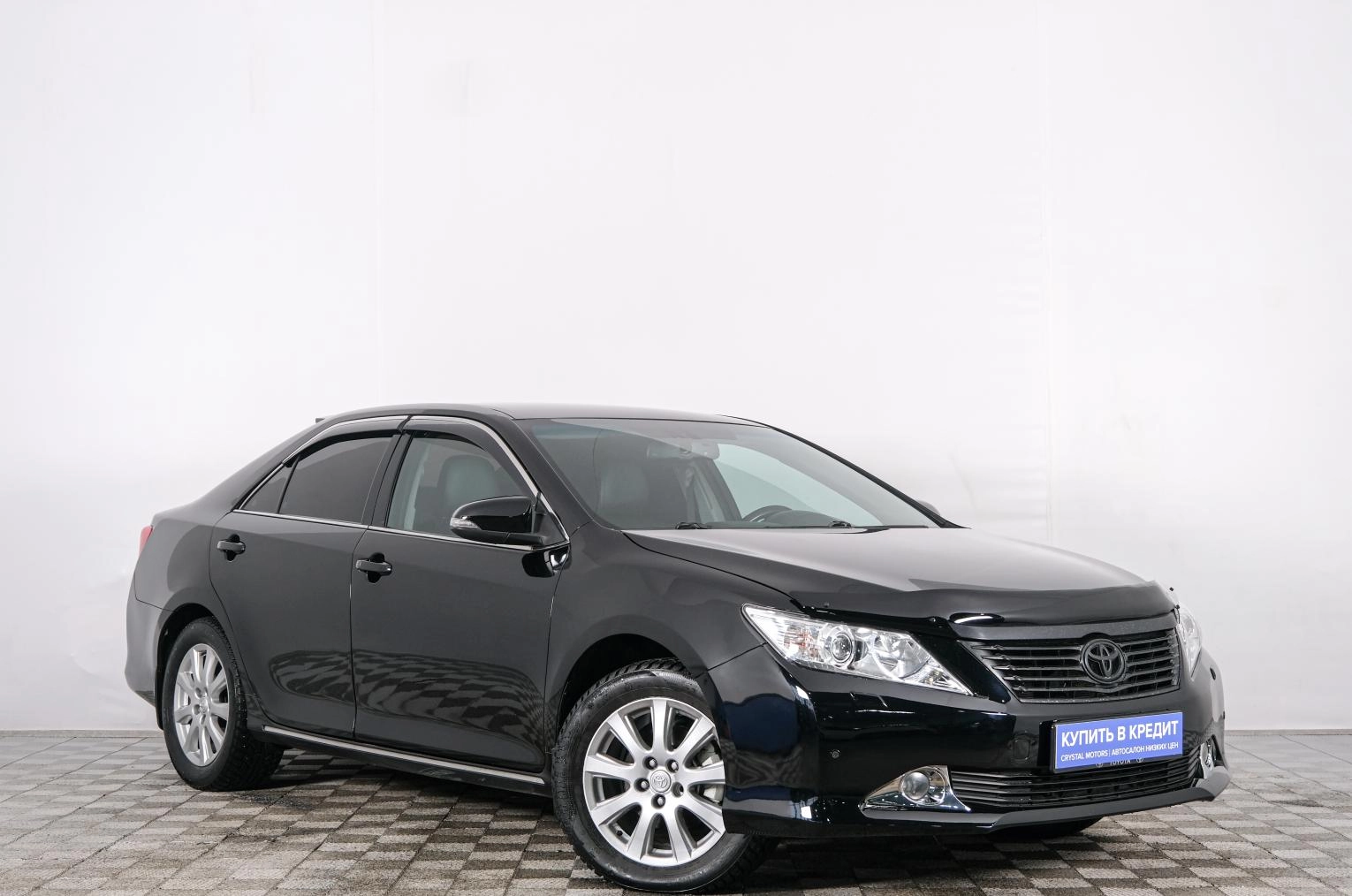 Toyota Camry 1 из 21