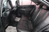 Toyota Camry 19 из 21