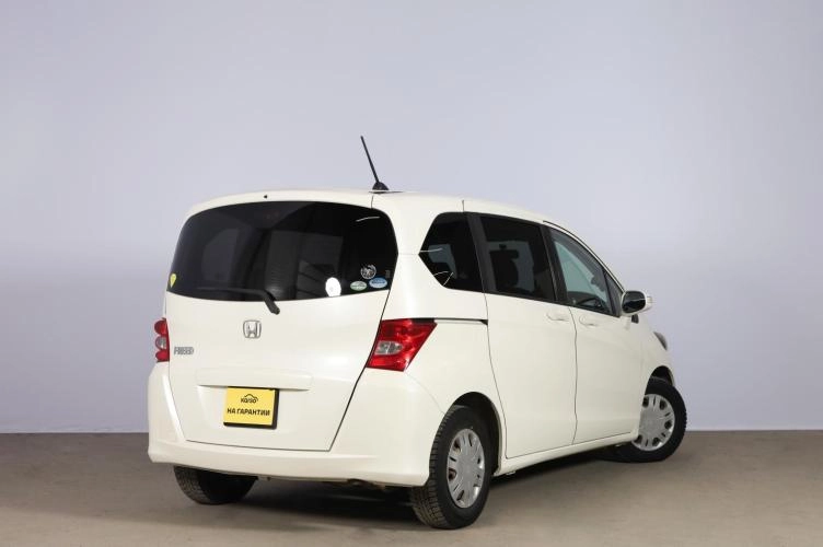 Honda Freed 6 из 6