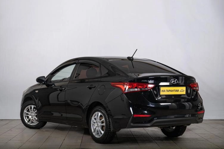 Hyundai Solaris 5 из 6