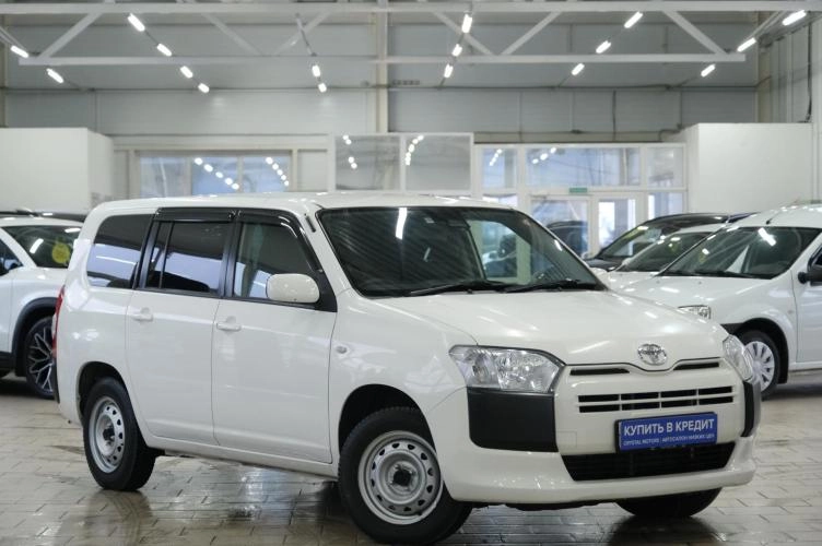 Toyota Probox 1 из 5