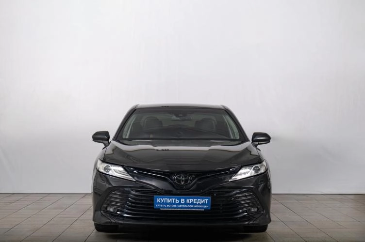 Toyota Camry 3 из 5