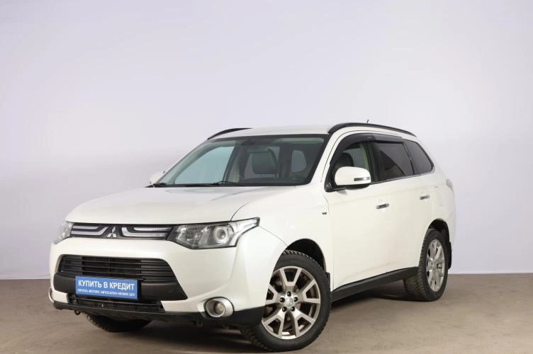 Mitsubishi Outlander 3 из 6