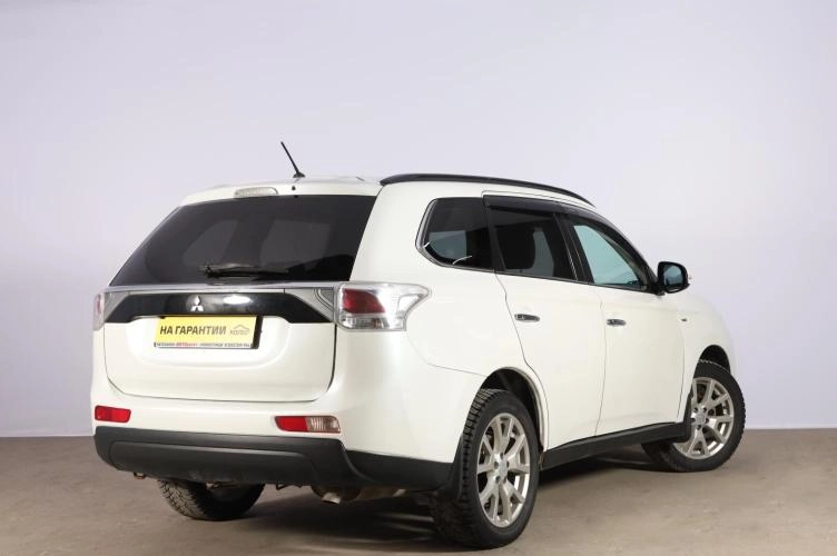 Mitsubishi Outlander 6 из 6