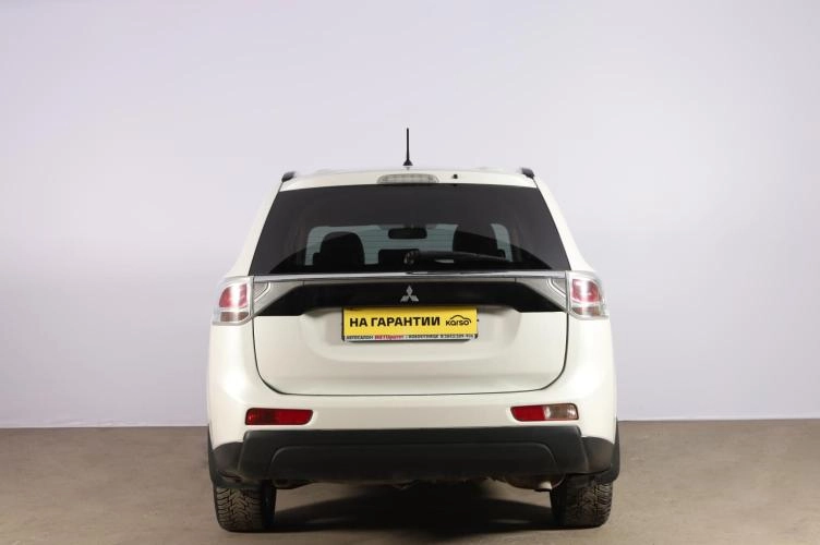 Mitsubishi Outlander 5 из 6