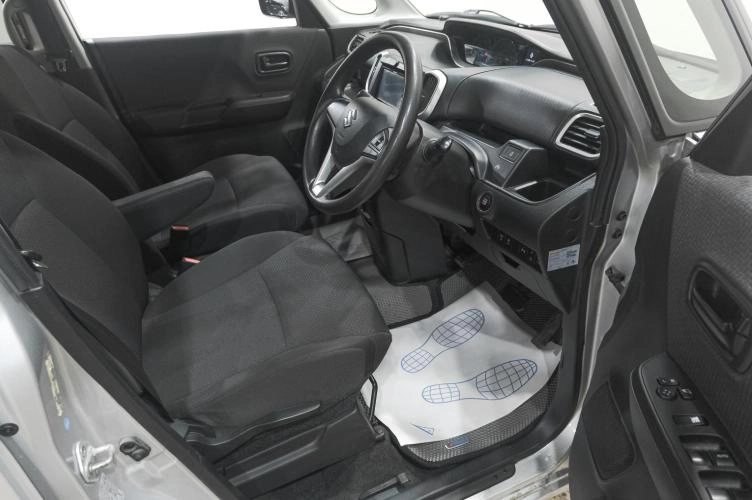 Suzuki Solio 3 из 5