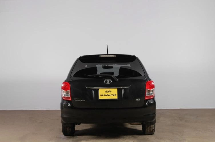 Toyota Corolla Fielder 5 из 6