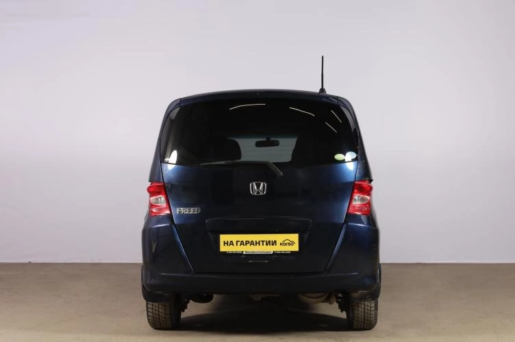 Honda Freed 5 из 6